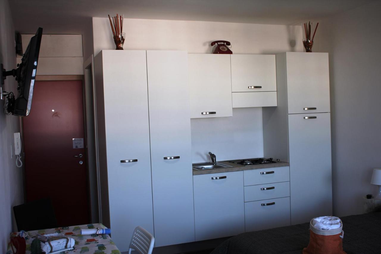 Rosato 3 Sea View Apartment Lignano Sabbiadoro Luaran gambar
